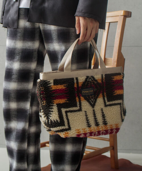 PENDLETON（ペンドルトン）の「【PENDLETON/ペンドルトン】別注HARDING ボアミニトート フリース（トートバッグ・メンズ・ホワイト系その他/ブラック系その他/ベージュ系その他・FREE）」の13枚目の写真