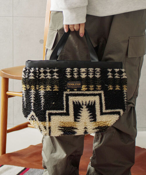 PENDLETON（ペンドルトン）の「【PENDLETON/ペンドルトン】別注HARDING ボアミニトート フリース（トートバッグ・メンズ・ホワイト系その他/ブラック系その他/ベージュ系その他・FREE）」の22枚目の写真