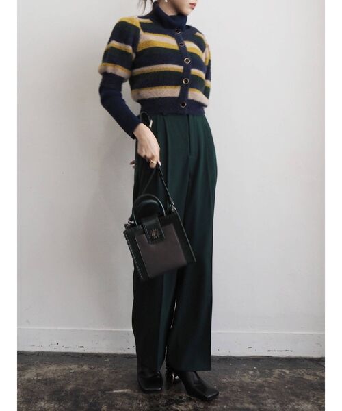 EVRIS（エヴリス）の「バイカラーステッチショルダーバッグ（ショルダーバッグ・レディース・グリーン/ブラウン/ブラック・FREE）」の17枚目の写真