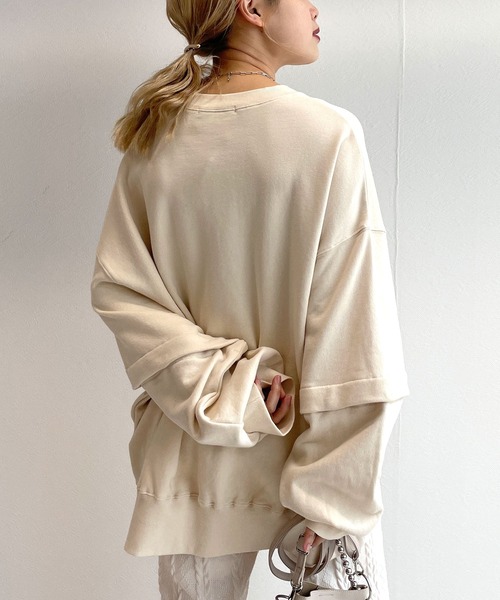 w closet（ダブルクローゼット）の「【2WAY】刺繍ロゴプルオーバー