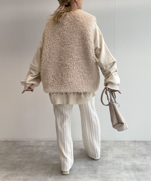 w closet(ダブルクローゼット)の「【2WAY】刺繍ロゴプルオーバー(スウェット・レディース・ラベンダー/スミクロ/キナリ・FREE)」の12枚目の写真