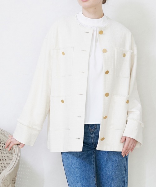 INED CLARO（イネドクラロ）の「スラブツイードジャケット（ノーカラージャケット・レディース・オフホワイト/ネイビー・フリー）」の2枚目の写真