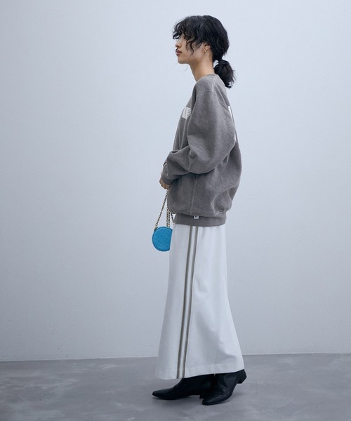 RUSSELL(ラッセル)の「【RUSSELL for ADAM ET ROPE'】別注 Fleece Crew Shirt(スウェット・レディース・ベージュ/パープル/チャコールグレー・L)」の5枚目の写真