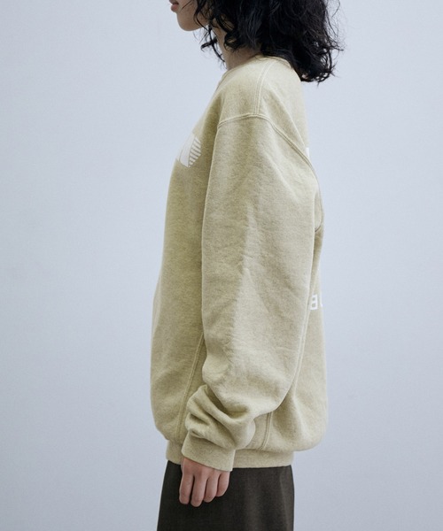 RUSSELL(ラッセル)の「【RUSSELL for ADAM ET ROPE'】別注 Fleece Crew Shirt(スウェット・レディース・ベージュ/パープル/チャコールグレー・L)」の14枚目の写真