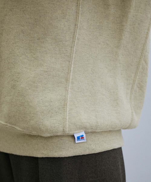 RUSSELL(ラッセル)の「【RUSSELL for ADAM ET ROPE'】別注 Fleece Crew Shirt(スウェット・レディース・ベージュ/パープル/チャコールグレー・L)」の21枚目の写真
