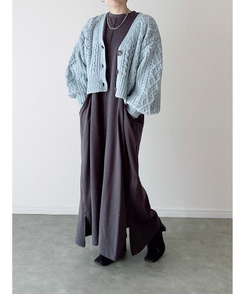 Yucca（ユッカ）の「ケーブルショート丈カーディガン（MEKKE　低身長向け）（カーディガン/ボレロ・レディース・サックスブルー/ピンク/ベージュ・FREE）」の16枚目の写真