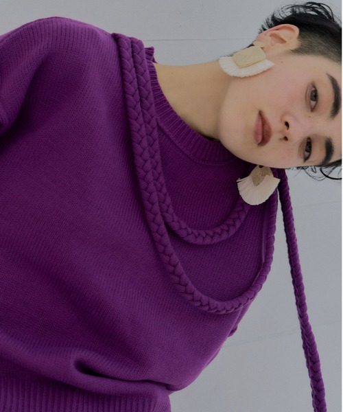 manana suerte（マニャーナスエルテ）の「バックスリット三つ編み紐ニット（ニット/セーター・レディース・オフホワイト/パープル/ブラック・FREE）」の15枚目の写真