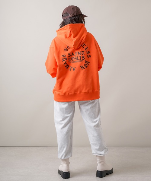 SPINNS（スピンズ）の「オールドイングリッシュバックプリントロゴ 裏