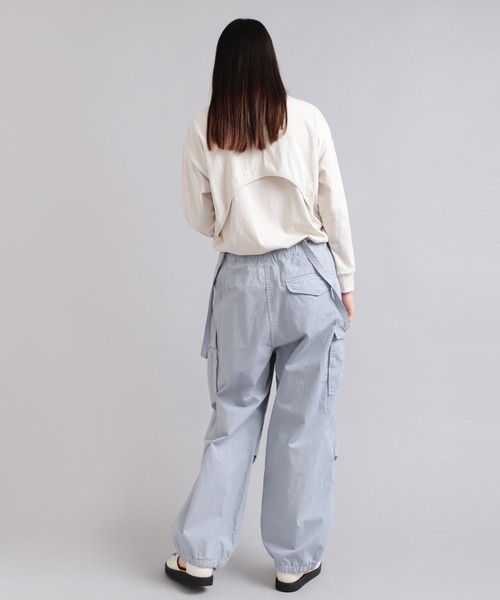 RNA-N(アールエヌエーエヌ)の「R4063 サスペンダーパラシュートパンツ(カーゴパンツ・レディース・ネイビー/グレイッシュブルー/サンドベージュ・MEDIUM)」の14枚目の写真