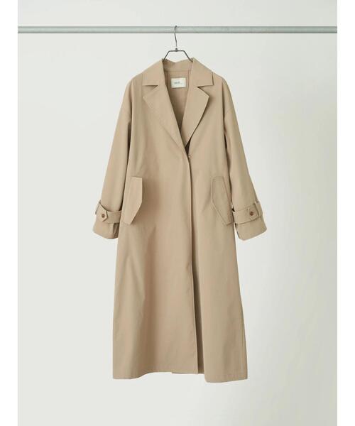 earth music&ecology（アースミュージックアンドエコロジー）の「着流しロングトレンチ（トレンチコート・レディース・ベージュ/ホワイト系その他2/サックスブルー・FREE）」の4枚目の写真