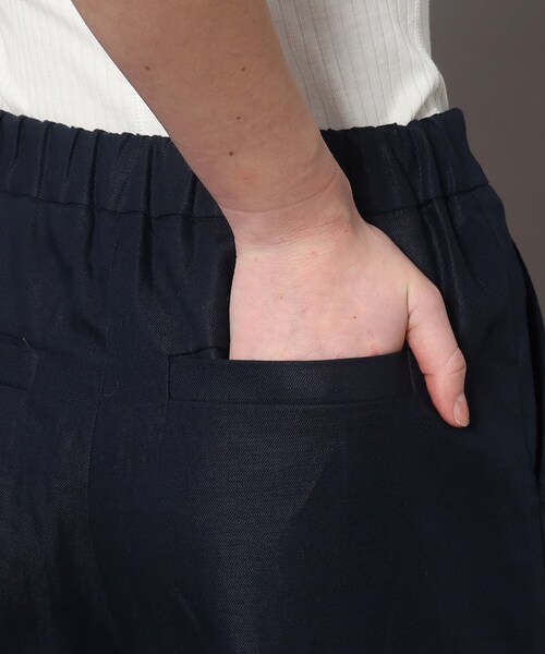 DRESSTERIOR（ドレステリア）の「◆【otonaMUSE5月号掲載】【セットアップ可】リネンコットンイージーワイドパンツ（その他パンツ・レディース・ライトベージュ/ネイビー・34/36/38/40）」の14枚目の写真