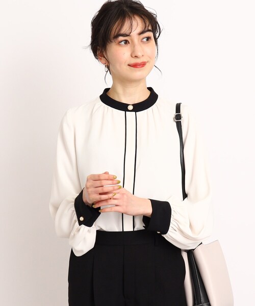 DRESKIP（ドレスキップ）の「◆【フェミニンコーデ】配色スタンドカラーブラウス（シャツ/ブラウス・レディース・ブラック系/ライトグリーン/ライトベージュ/ホワイト系3・02/03/04）」の4枚目の写真