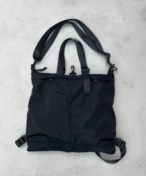 y/m by れぽすけ（イムバイレポスケ）の「ヘルメットBAG（ショルダーバッグ・メンズ・ブラック・FREE）」の12枚目の写真
