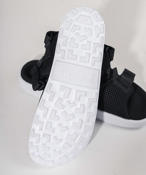 adidas(アディダス)の「【adidas/アディダス】アディレッタ アドベンチャー サンダル/ ADILETTE ADVENTURE SANDALS/ アディダスオリジナルス(サンダル・メンズ・ブラック/ホワイト・25.5cm/26.5cm/27.5cm)」の6枚目の写真