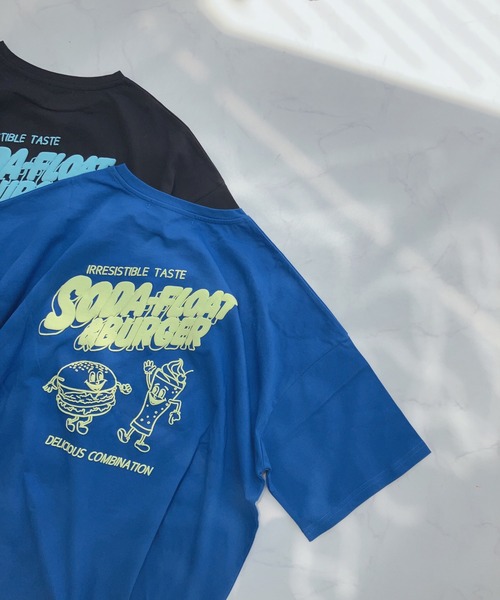 AS KNOW AS plus（アズノゥアズプラス）の「〇ジャンクフード 発泡プリントTシャツ（Tシャツ/カットソー・レディース・オフホワイト/ライトイエロー/オートミール/ブルー/ホワイト系2/ブラック系2/ブルー系2/アイボリー系2/ホワイト系3/ライトピンク/アイボリー系3/ブラック系3/ブルー系4/アイボリー系4/ブラック系4/ホワイト系4/ブラック系5/ブルー系6/アイボリー系6/ブラック系6/ホワイト系6/アイボリー系7/ブラック系7/パープル系7/アイボリー系8/ホワイト系8/ブルー系8/ブラック系8・FREE）」の22枚目の写真