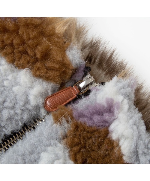 bedsidedrama（ベットサイドドラマ）の「bedsidedrama/ベッドサイドドラマ/Forest Fleece JQ Neck Warmer（ネックウォーマー/スヌード・レディース・ライトグレー/ブラック・1）」の6枚目の写真