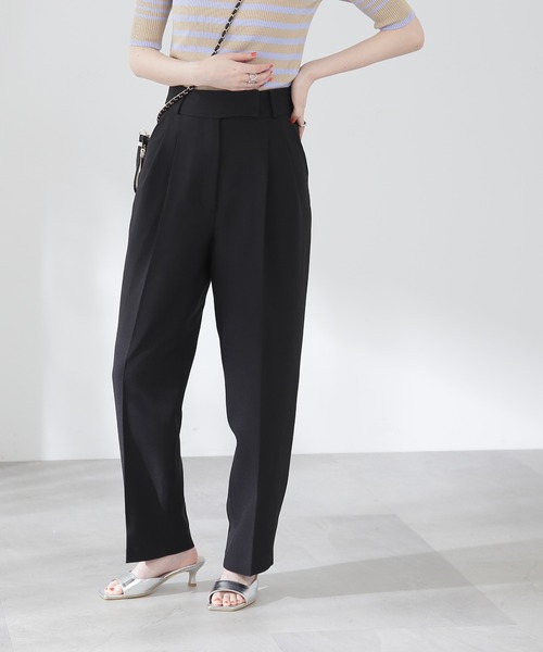 N.（N. Natural Beauty Basic）（エヌエヌナチュラルビューティーベーシック）の「◆ドライタッチテーパードパンツ（スラックス・レディース・ブラック/ベージュ・MEDIUM）」の2枚目の写真