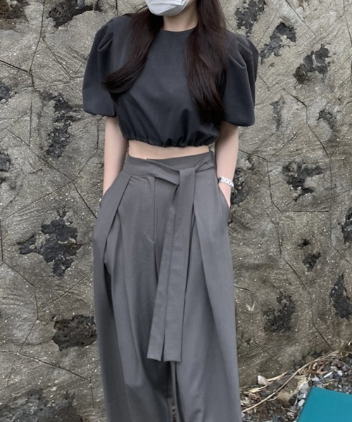 FREE STYLISTS(フリー スタイリスト)の「YUGA_YGMC ハイウエスト アシンメトリータック ワイドレングスパンツ(その他パンツ・レディース・ブラック/グレー/ベージュ・S/M/L)」の20枚目の写真