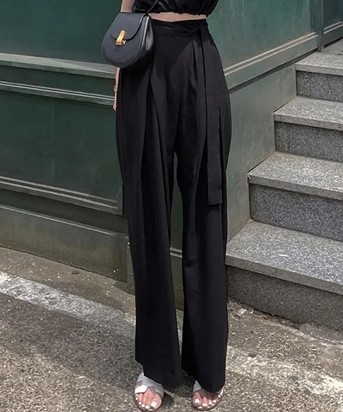 FREE STYLISTS(フリー スタイリスト)の「YUGA_YGMC ハイウエスト アシンメトリータック ワイドレングスパンツ(その他パンツ・レディース・ブラック/グレー/ベージュ・S/M/L)」の7枚目の写真