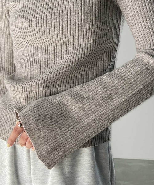classicalelf（クラシカルエルフ）の「大人の旬トップス 袖フレアリブニット（ニット/セーター・レディース・その他/ブルー/グレー/オフホワイト/ベージュ系その他・LARGE/MEDIUM/SMALL/X-LARGE）」の21枚目の写真