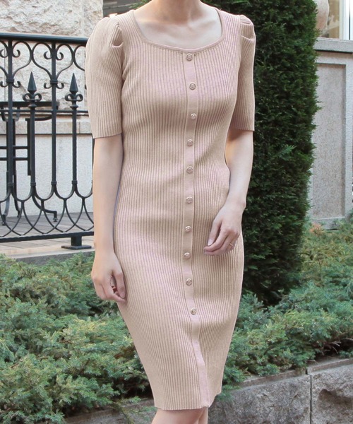 Julia Boutique(ジュリアブティック)の「ミディアム丈・五分袖タイトニットワンピース/23132(ワンピース・レディース・ラベンダー/ピンク/ブラック・MEDIUM)」の5枚目の写真