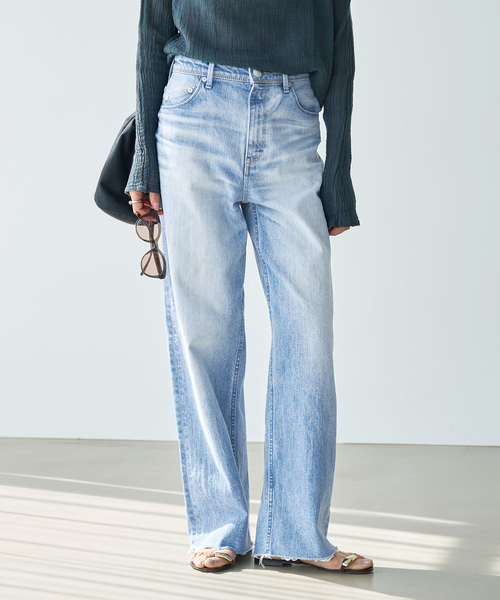 IENA(イエナ)の「《追加》【YANUK/ヤヌーク】LILITH カットオフデニム(デニムパンツ・レディース・ブルー・22/23/24/25/26)」の6枚目の写真