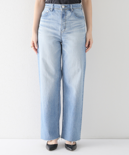 IENA(イエナ)の「《追加》【YANUK/ヤヌーク】LILITH カットオフデニム(デニムパンツ・レディース・ブルー・22/23/24/25/26)」の14枚目の写真