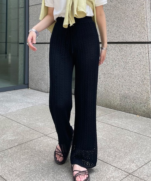 Ambre Ciel(アンブルシエル)の「透かし柄リボンニットパンツ/【WEB/EC限定商品】(その他パンツ・レディース・ブラック/アイボリー・FREE)」の5枚目の写真