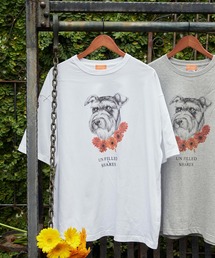 UN-FILLED（アンフィルド）の「mt8551-GERBERA DOG BIG-T - Schnauzer Tシャツ（Tシャツ/カットソー）」