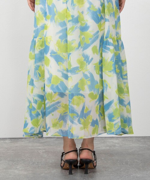 NOLLEY’S Sophi（ノーリーズソフィ）の「シフォン楊柳ペイントフラワーワンピース（ワンピース・レディース・グリーン系その他3/レッド系その他3・38）」の20枚目の写真