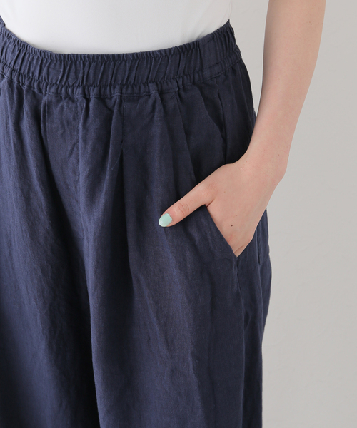 JOURNAL STANDARD LUXE（ジャーナルスタンダード　ラックス）の「リネンワッシャー テーパーパンツ（その他パンツ・レディース・ブラック/ネイビー・FREE）」の10枚目の写真