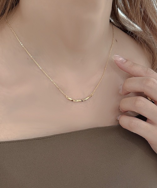 apres jour clair(アプレジュールクレア)の「【apres jour clair×ARIAZ】ツイストネックレス(ネックレス・レディース・ゴールド/シルバー・FREE)」の3枚目の写真