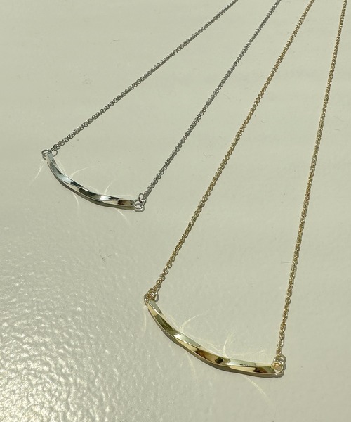 apres jour clair(アプレジュールクレア)の「【apres jour clair×ARIAZ】ツイストネックレス(ネックレス・レディース・ゴールド/シルバー・FREE)」の4枚目の写真