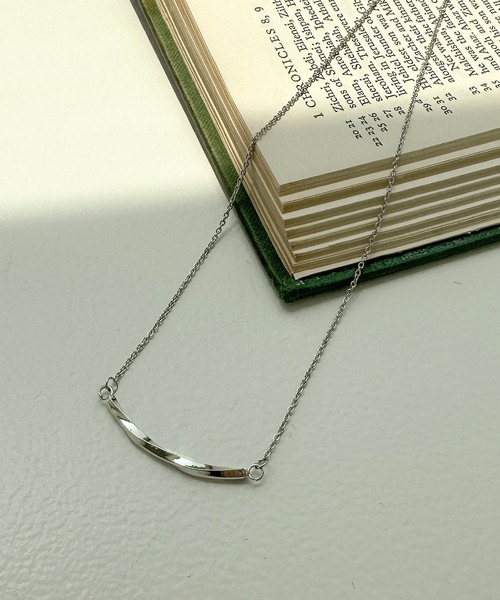 apres jour clair(アプレジュールクレア)の「【apres jour clair×ARIAZ】ツイストネックレス(ネックレス・レディース・ゴールド/シルバー・FREE)」の6枚目の写真