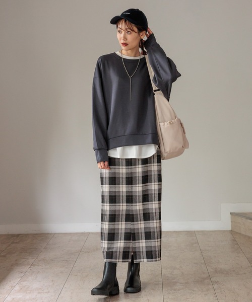 GLOBAL WORK（グローバルワーク）の「ライトクッションクループルオーバー/906295（スウェット・レディース・スミクロ/アイボリー/グレイッシュベージュ・FREE/SHORT）」の6枚目の写真