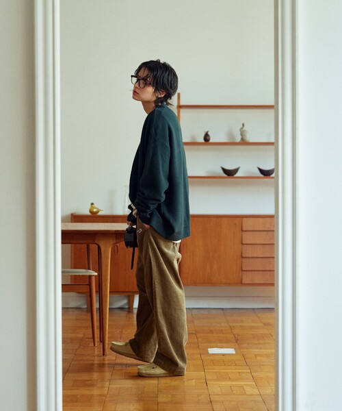 TOWNCRAFT（タウンクラフト）の「TOWN CRAFT/タウンクラフト 別注 リラックスフィット ワンポイントロゴ ニットカーディガン/カーディガン/アクリルニット（カーディガン/ボレロ・メンズ・ダークグリーン/ベージュ/ブラック/オリーブ/イエロー・SMALL/MEDIUM/LARGE）」の15枚目の写真