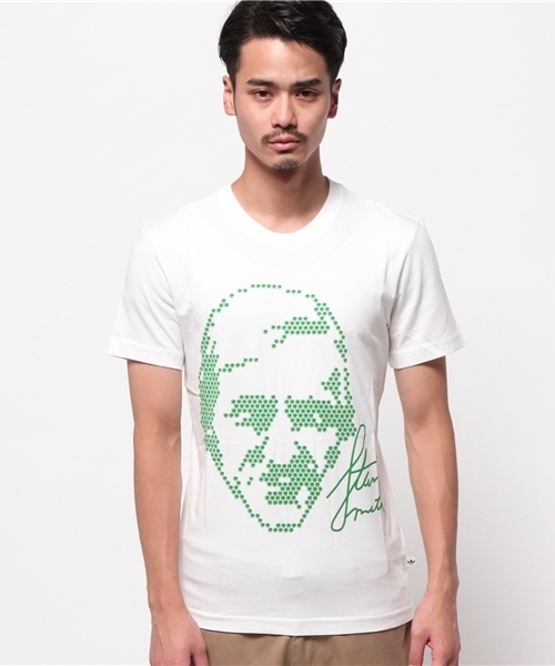 adidas Originals（アディダスオリジナルス）の「メンズ アディダス スタンスミス フェイス グラフィック Tシャツ adidas STAN GRAPHIC TEE AB9599（Tシャツ/カットソー・メンズ・ホワイト・SMALL/XX-LARGE/X-LARGE/LARGE/MEDIUM）」の2枚目の写真