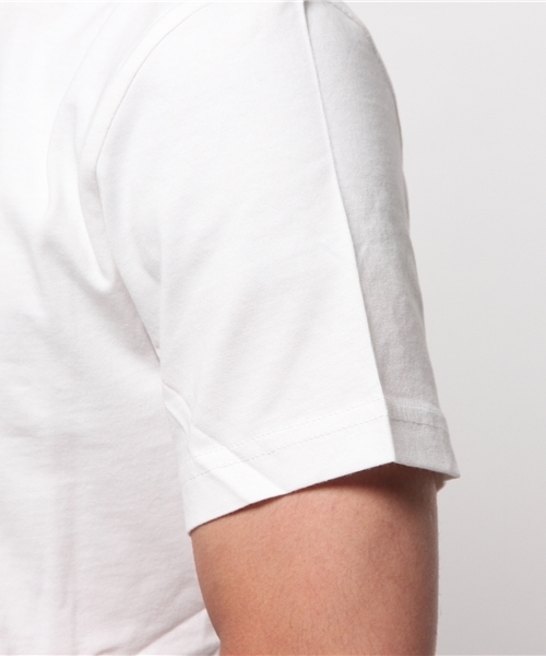 adidas Originals（アディダスオリジナルス）の「メンズ アディダス スタンスミス フェイス グラフィック Tシャツ adidas STAN GRAPHIC TEE AB9599（Tシャツ/カットソー・メンズ・ホワイト・SMALL/XX-LARGE/X-LARGE/LARGE/MEDIUM）」の6枚目の写真