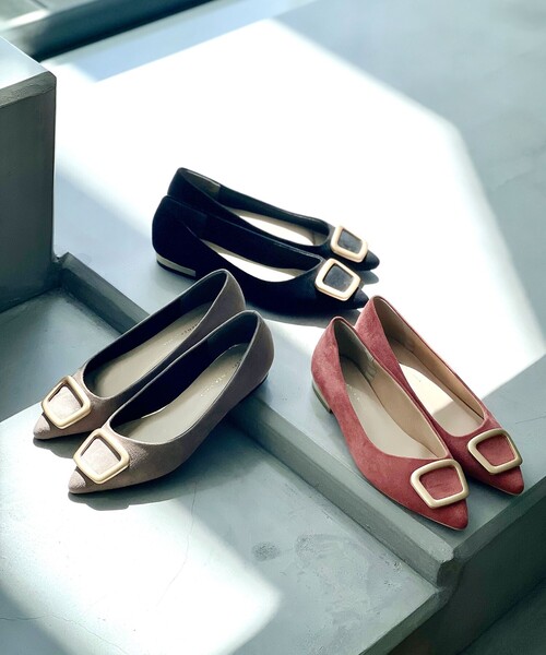 ESPERANZA(エスペランサ)の「モチーフフラットヒールパンプス【ESPERANZA_blanca】(パンプス・レディース・こしょう色系1/ブラック系/ウッド・M/S/L/LL)」の1枚目の写真