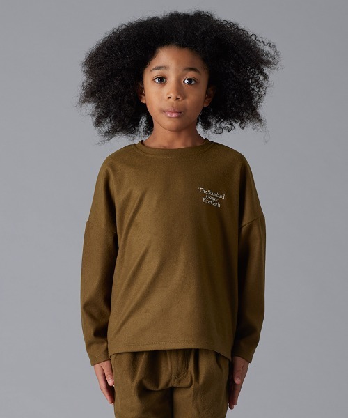 Smoothy（スムージー）の「SMOOTHY F.Suede C/S / スムージー フェイクスエードカットソー（Tシャツ/カットソー・キッズ・ベージュ/ブラック/ヘザーグレー/カーキ/チャコールグレー・X-LARGE/MEDIUM/LARGE/SMALL）」の5枚目の写真