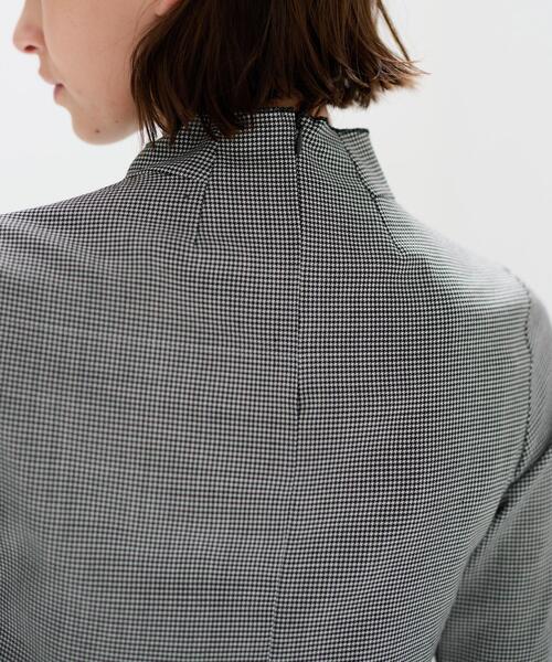 LANVIN en Bleu（ランバンオンブルー）の「スタンドカラーチェックブラウス（シャツ/ブラウス・レディース・キャメル/チャコールグレー・38）」の7枚目の写真