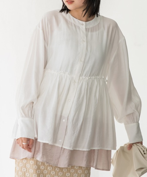 LAVEANGE（ラビアンジェ）の「【洗える】ビンテージサテン配色フレアブラウス（シャツ/ブラウス・レディース・ピンク系その他/ブラック/オフホワイト・5L/4L/3L/LL/M）」の2枚目の写真