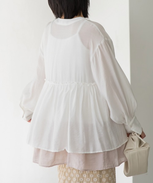 LAVEANGE（ラビアンジェ）の「【洗える】ビンテージサテン配色フレアブラウス（シャツ/ブラウス・レディース・ピンク系その他/ブラック/オフホワイト・5L/4L/3L/LL/M）」の7枚目の写真