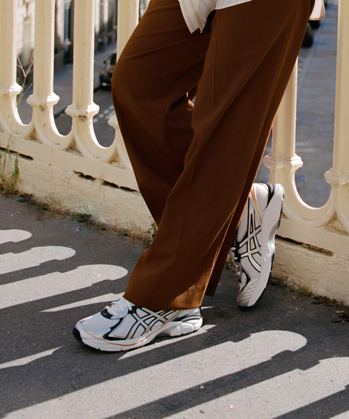 ASICS(アシックス)の「【ASICS / アシックス】GT-2160(スニーカー・メンズ・シルバー/ホワイト・27.5cm/28.5cm/26cm/25.5cm/28cm/29cm/27cm/26.5cm)」の14枚目の写真