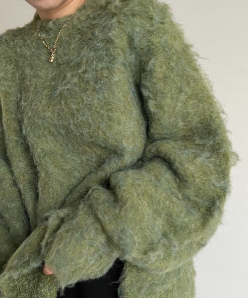 CAPRICIEUX LE'MAGE(カプリシューレマージュ)の「シャギープルオーバー(ニット/セーター・レディース・ライトベージュ/チャコールグレー/グリーン/ブルー・FREE)」の4枚目の写真