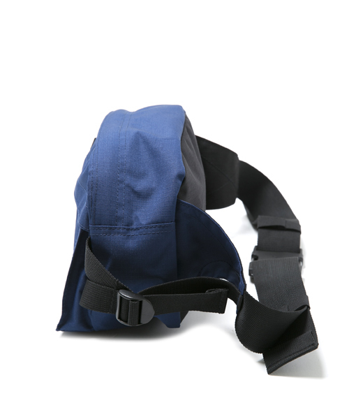 X-GIRL エックスガール ボディバッグ ボディバッグ 新品 青 X-girl（エックスガール）の「ADVENTURE HIP BAG（ボディバッグ