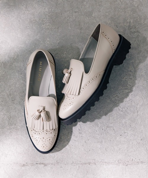 HIMIKO（ヒミコ）の「【Made in Japan】トラックソールキルトタッセルローファー/641108（ローファー・レディース・アイボリー/ブラック/シルバー・22.0cm/25.0cm/24.0cm/23.5cm/22.5cm/23.0cm/25.5cm/24.5cm/26.0cm/21.5cm）」の2枚目の写真