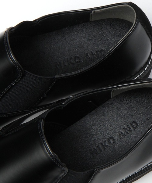 niko and...(ニコアンド)の「サイドゴアプレーントゥシューズ(その他シューズ・メンズ・ブラック・MEDIUM/LARGE)」の3枚目の写真