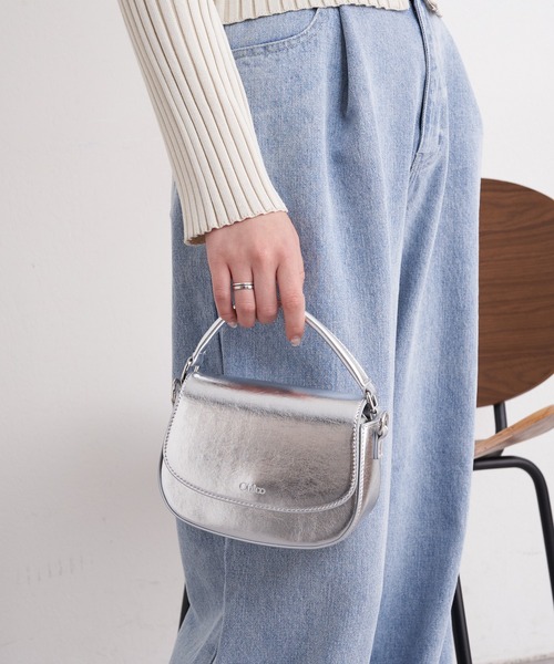 Chico（チコ）の「メタリックミニショルダーバッグ（ショルダーバッグ・レディース・シルバー/ゴールド/ブラック・FREE）」の5枚目の写真