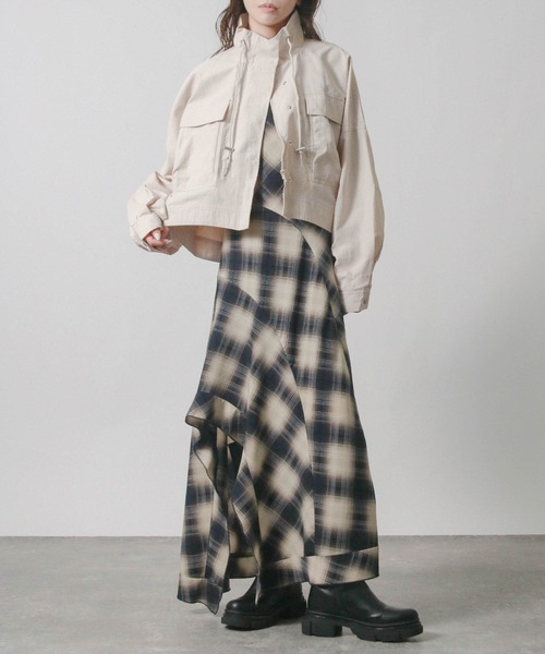 Social GIRL（ソーシャルガール）の「スタンドショートジャケット（マウンテンパーカー・レディース・アイボリー/グレイッシュベージュ/カーキ/ブラック・M/L）」の19枚目の写真